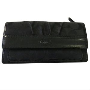 COACH Soho Black Signature Pleated Wallet